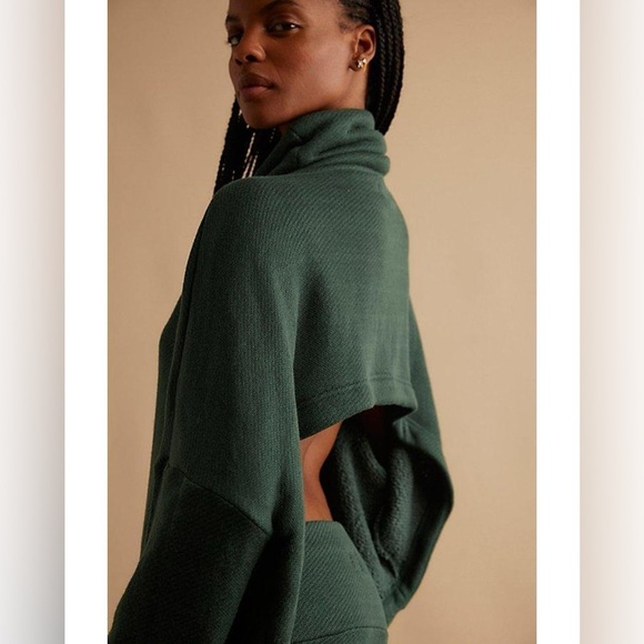 Free People Milley Reversible 2-Piece Set, Green Knit Turtleneck & Skirt- NWOT - Picture 3 of 14